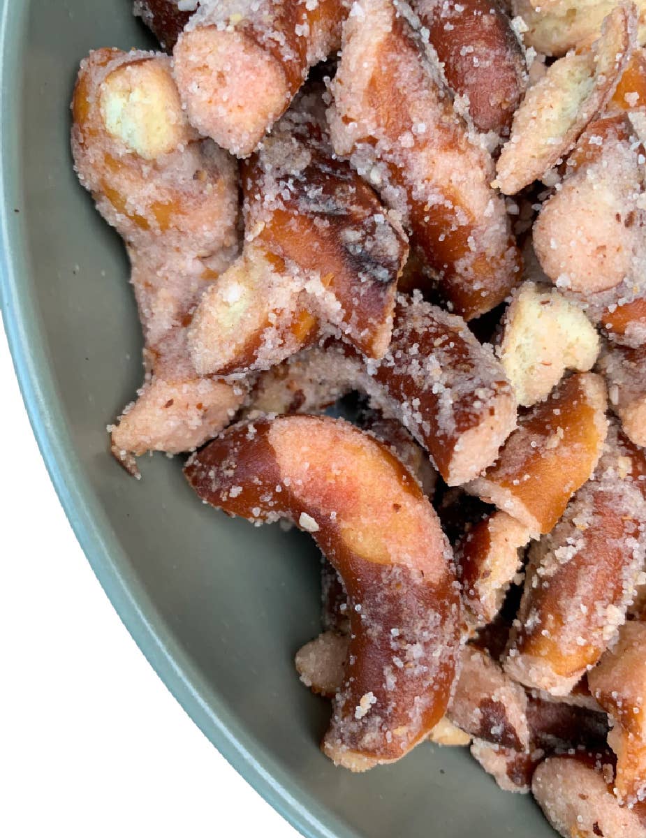 Outsiders Kitchen - Berries + Cream Pretzel Bites 1 bag