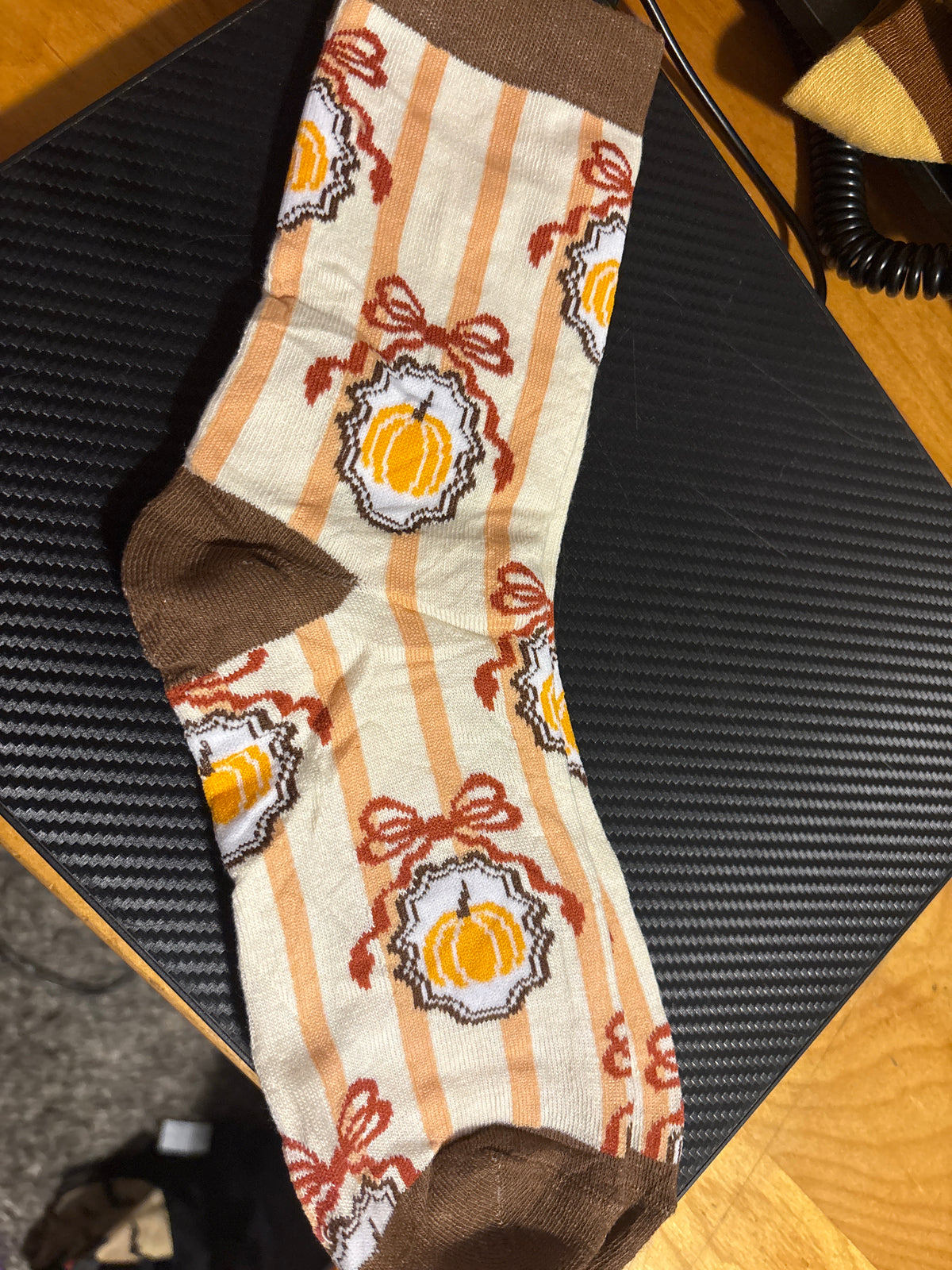 Striped pumpkin socks