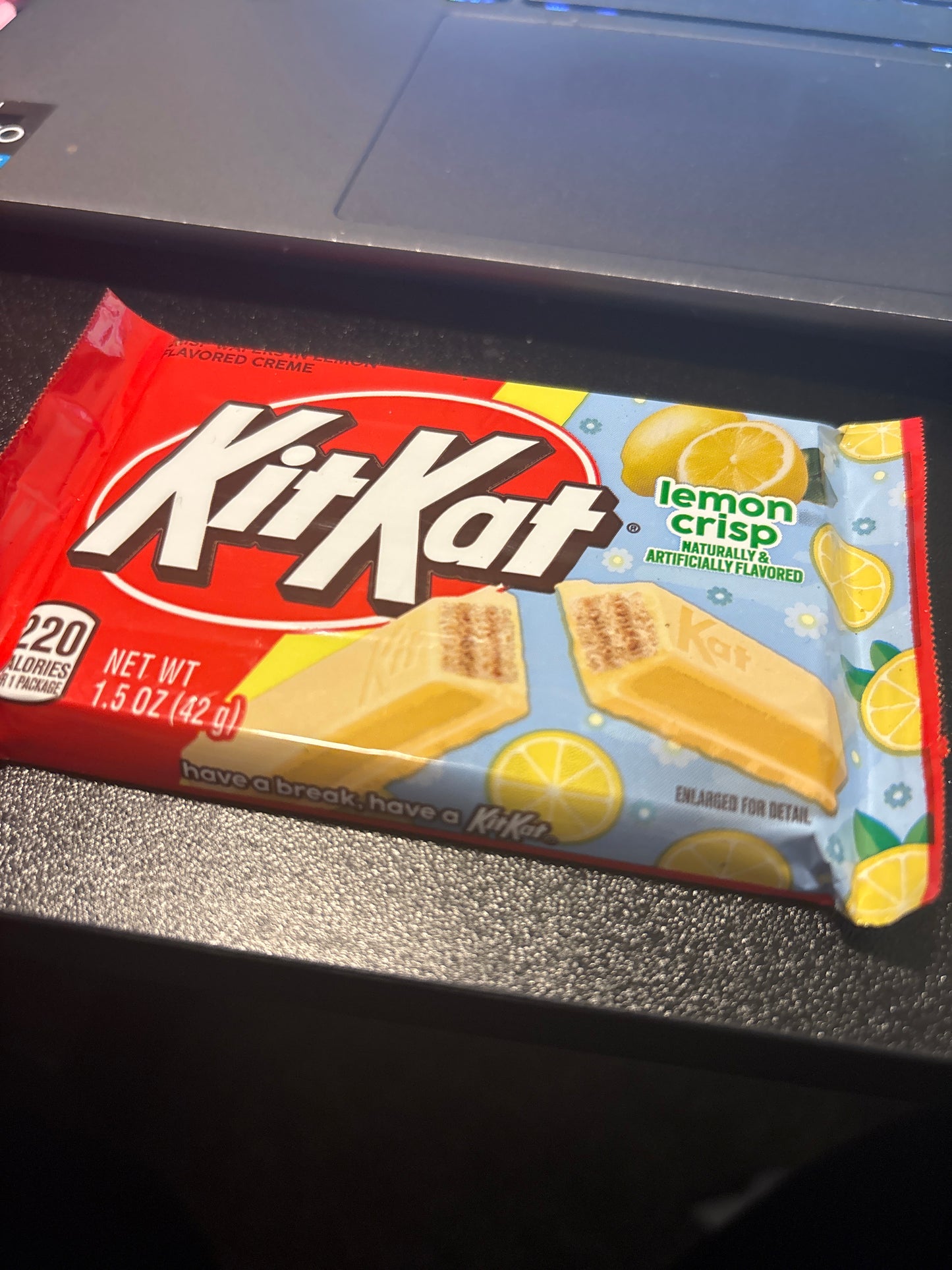 Lemon KitKat