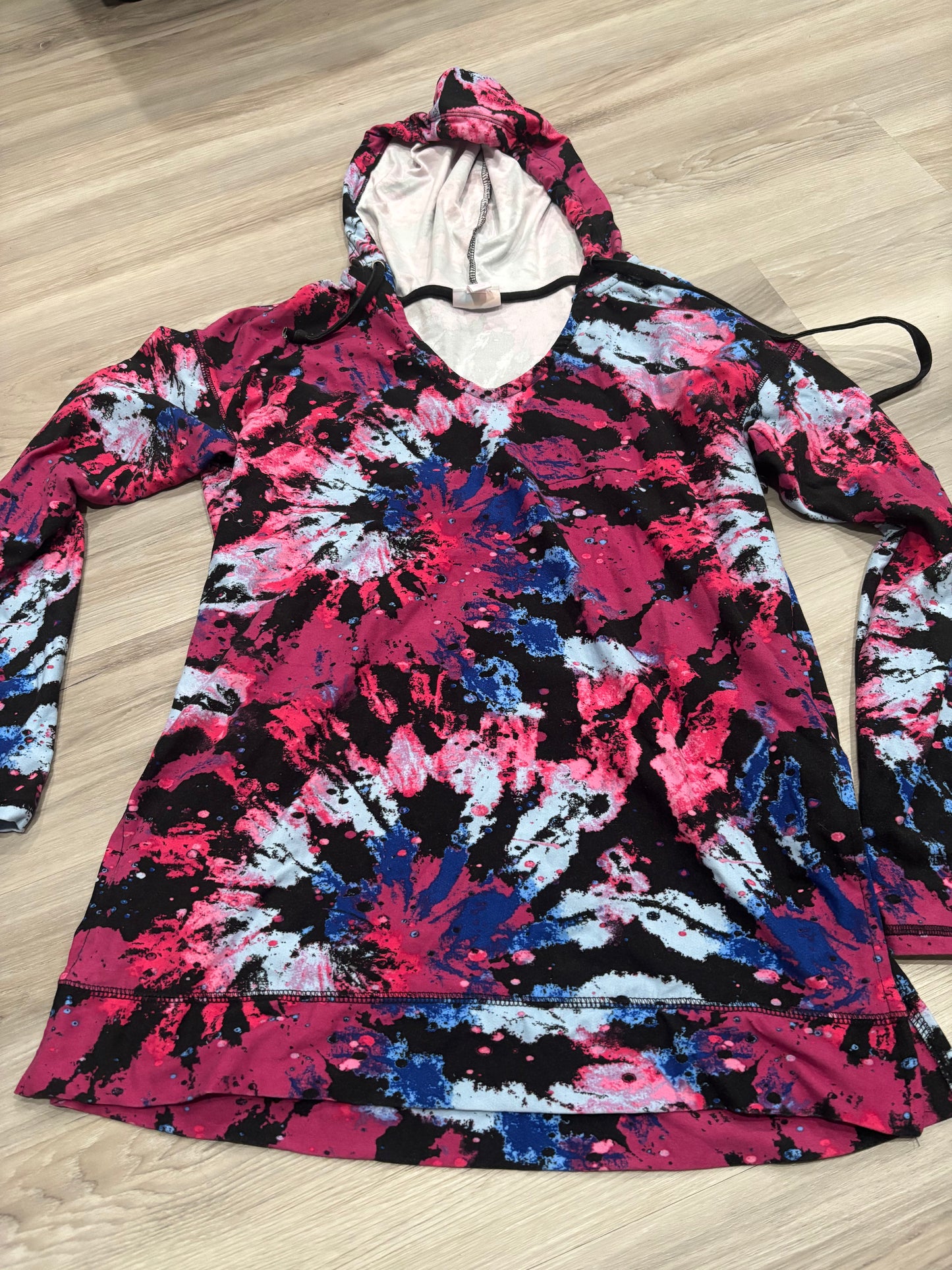 Lularoe tie dye small