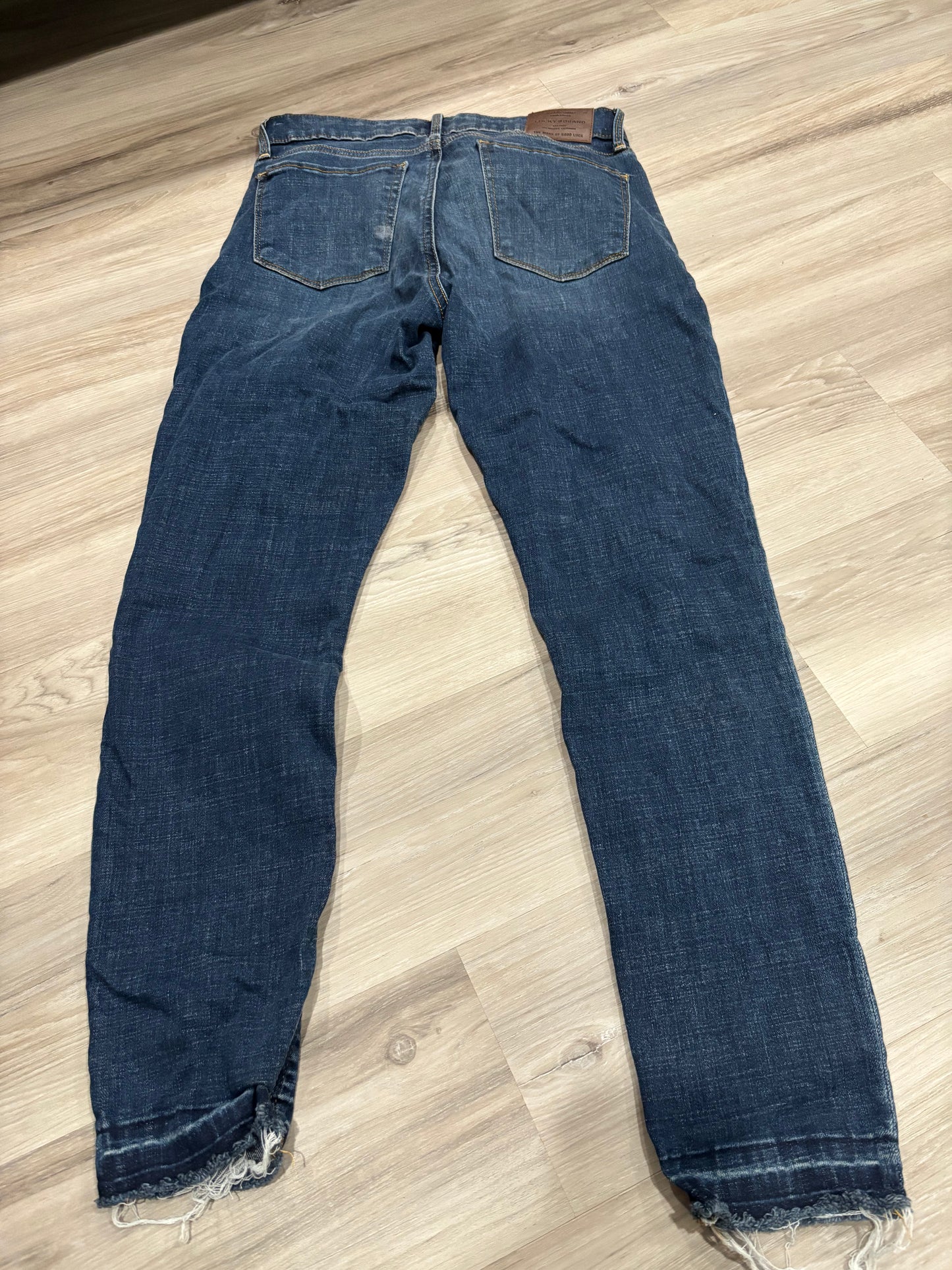 Lucky jeans size 6