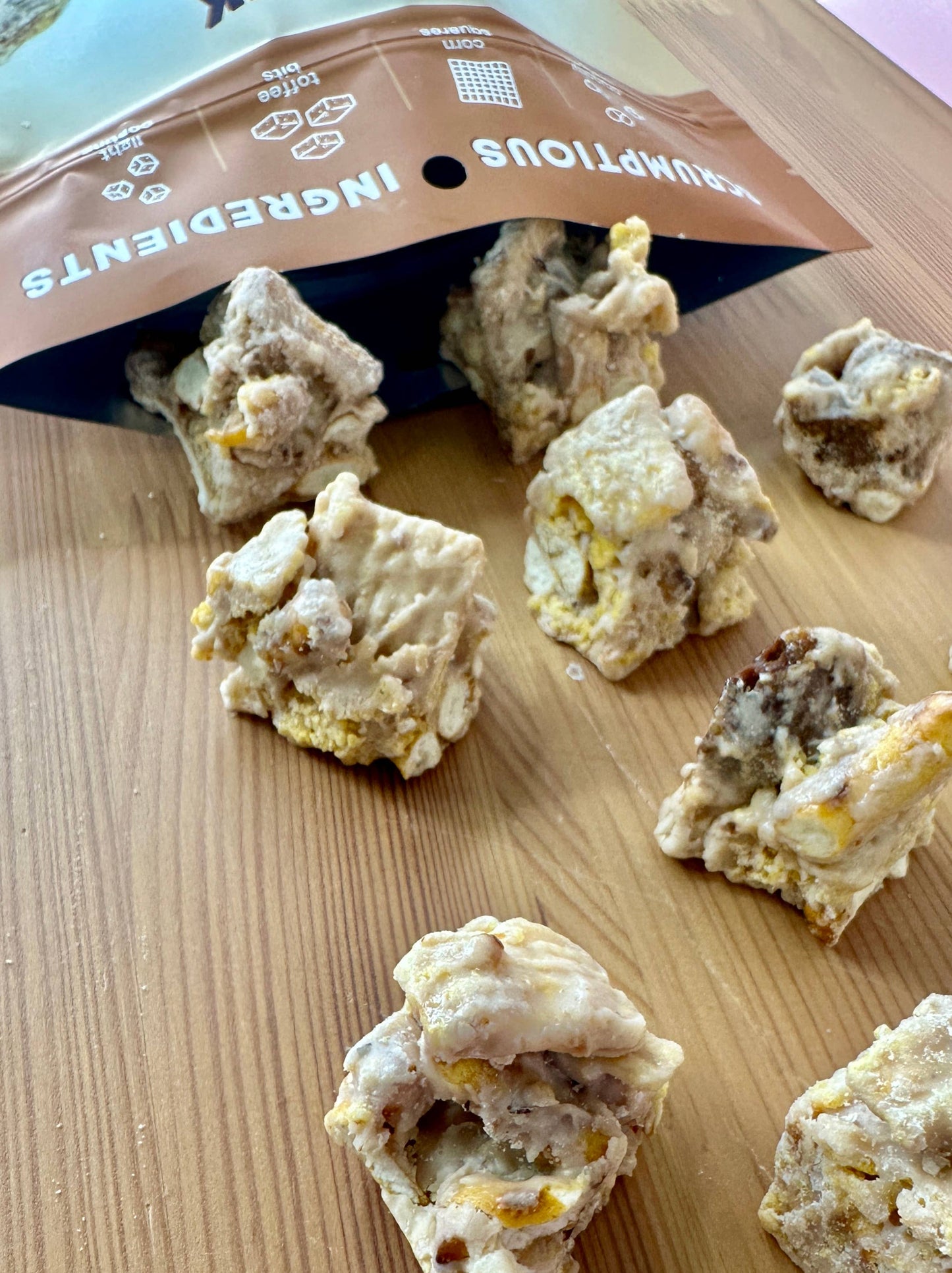 *NEW FLAVOR* Toffee Chunk Nibbles Pouch