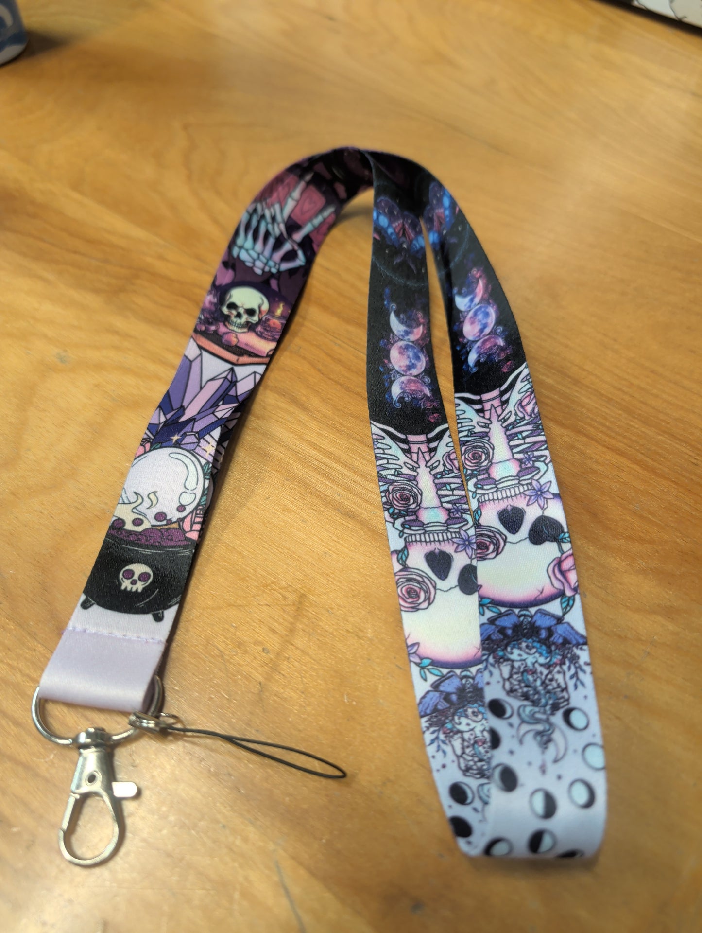 Lanyard, purple skulls