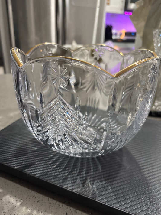 Serving bowl