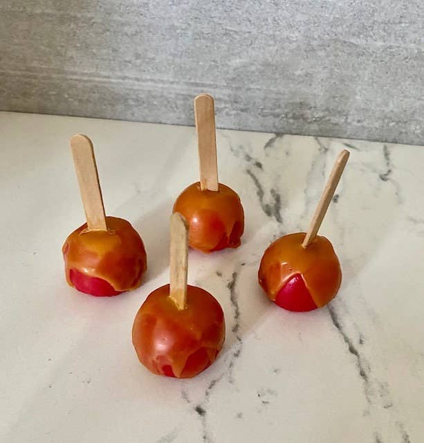 Sugar and Spice Custom Creations - Carmel Apple Wax Melts