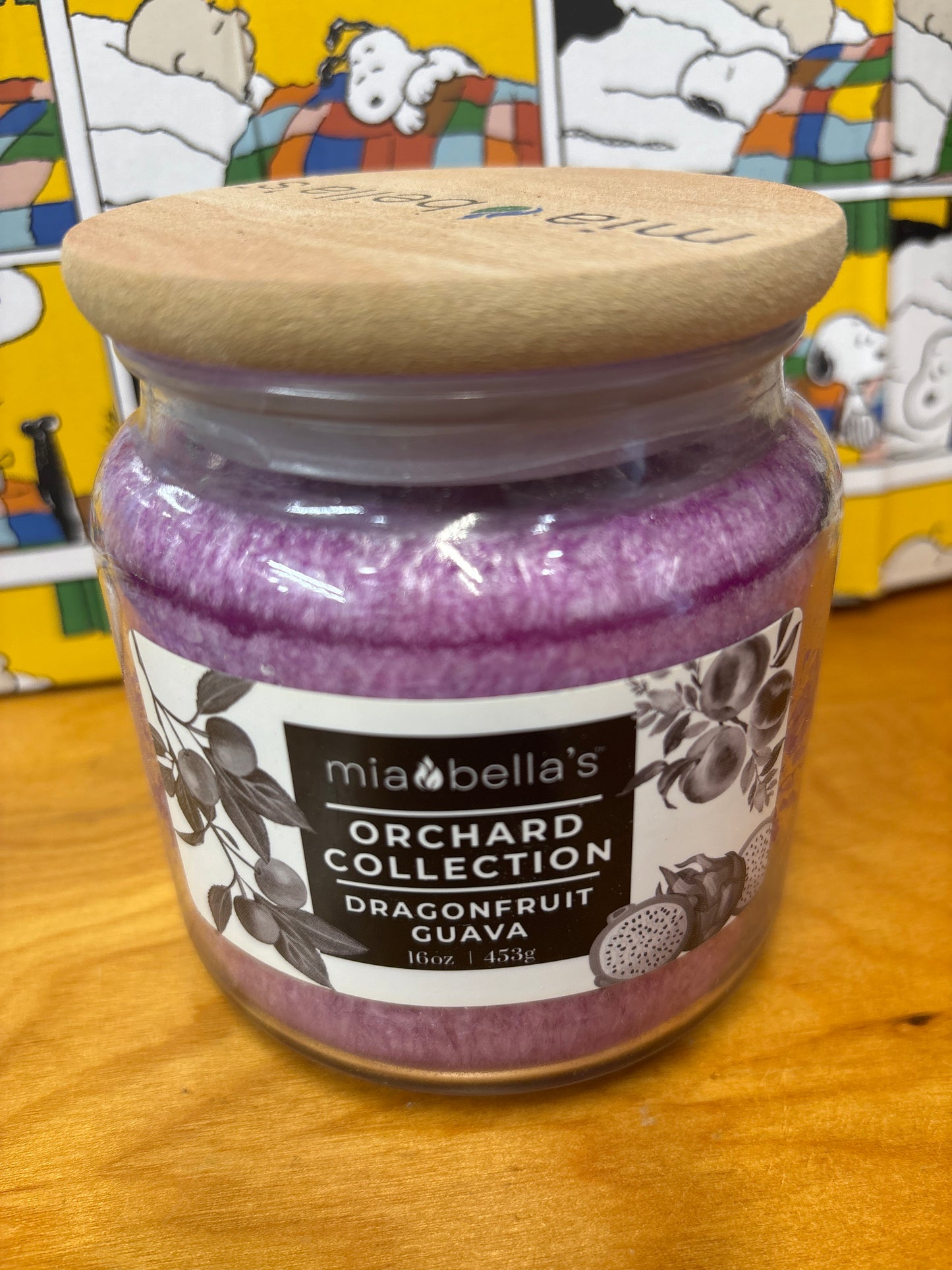 Two wick candle