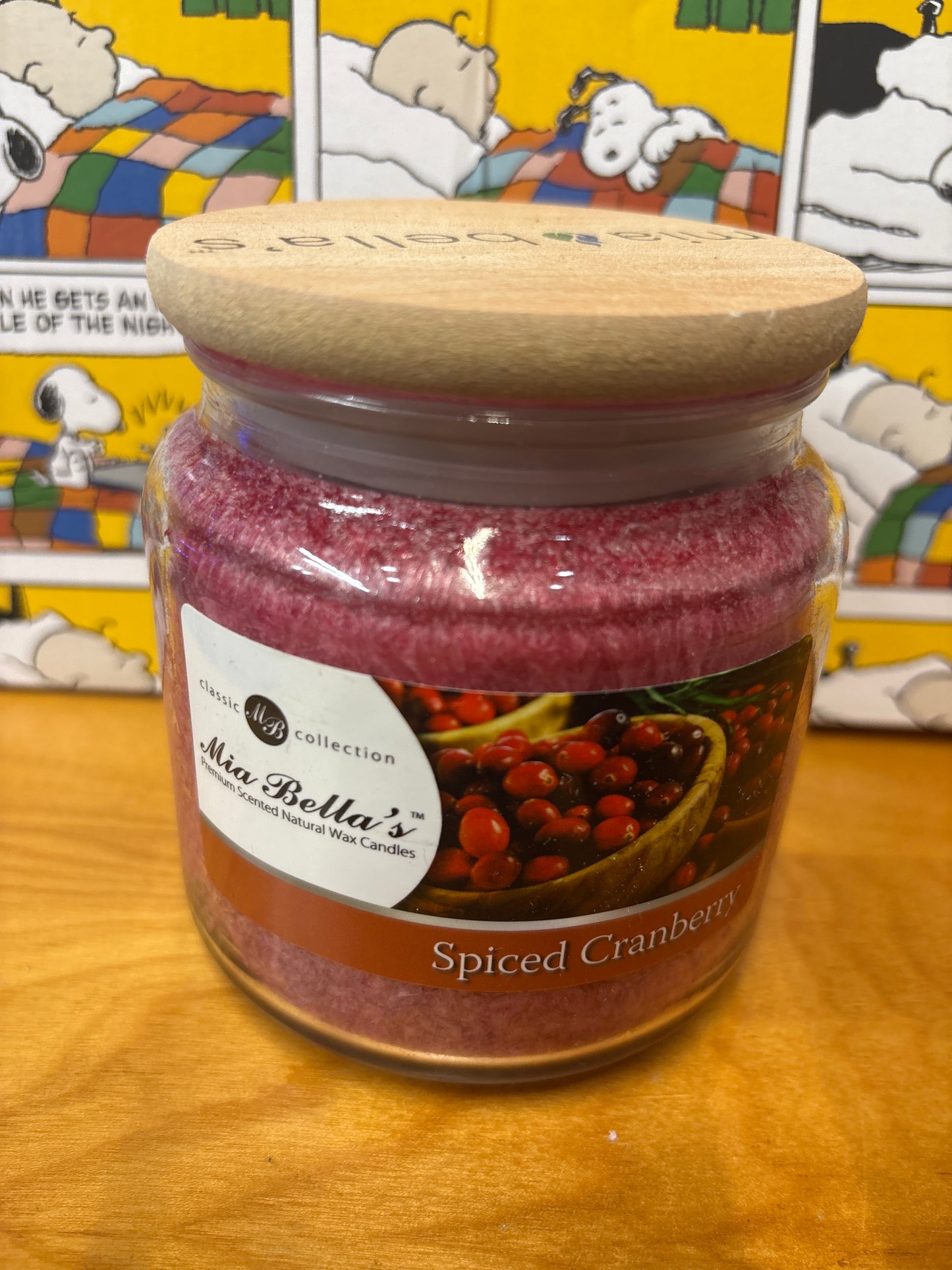 Two wick candle