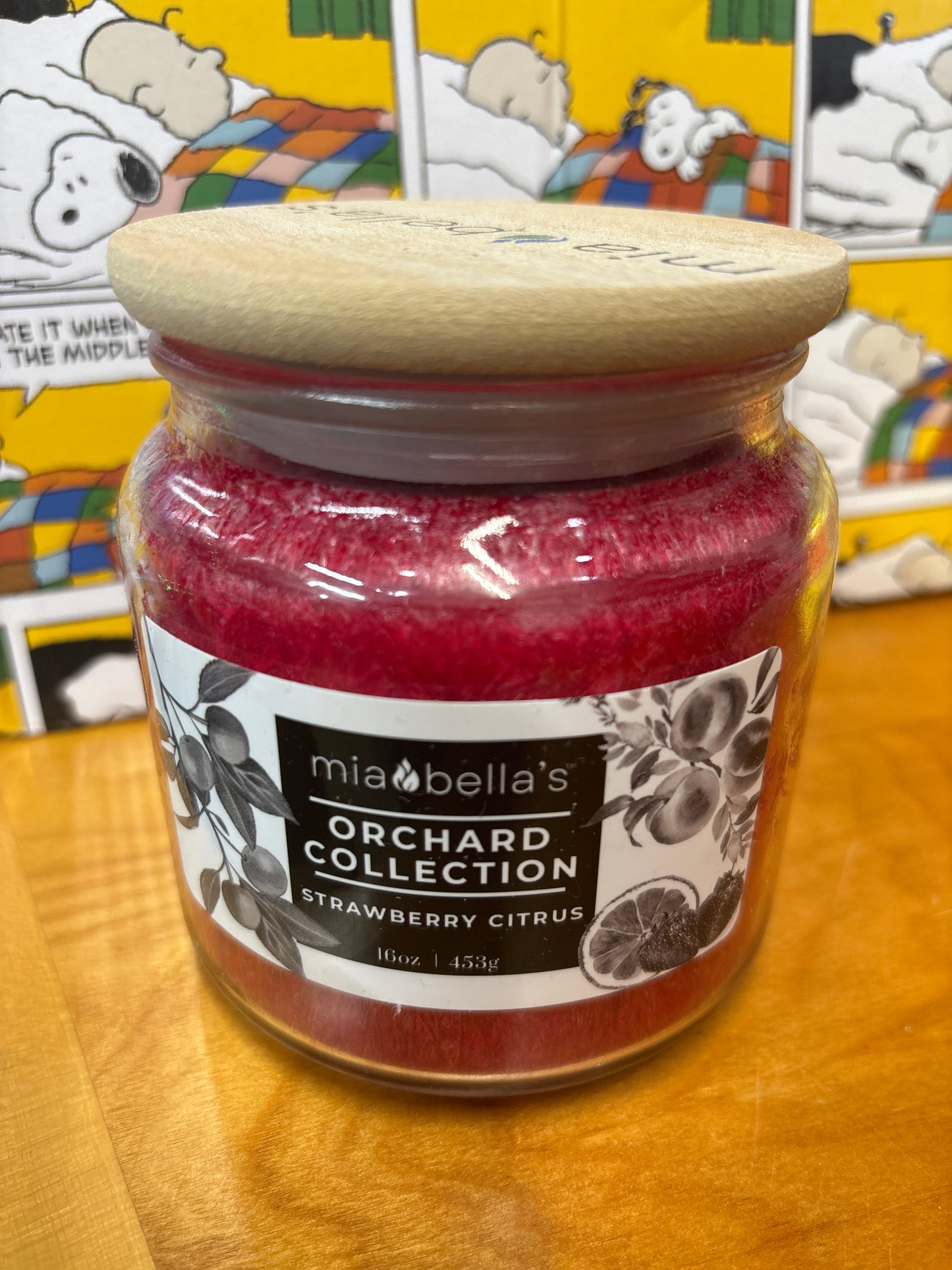Two wick candle