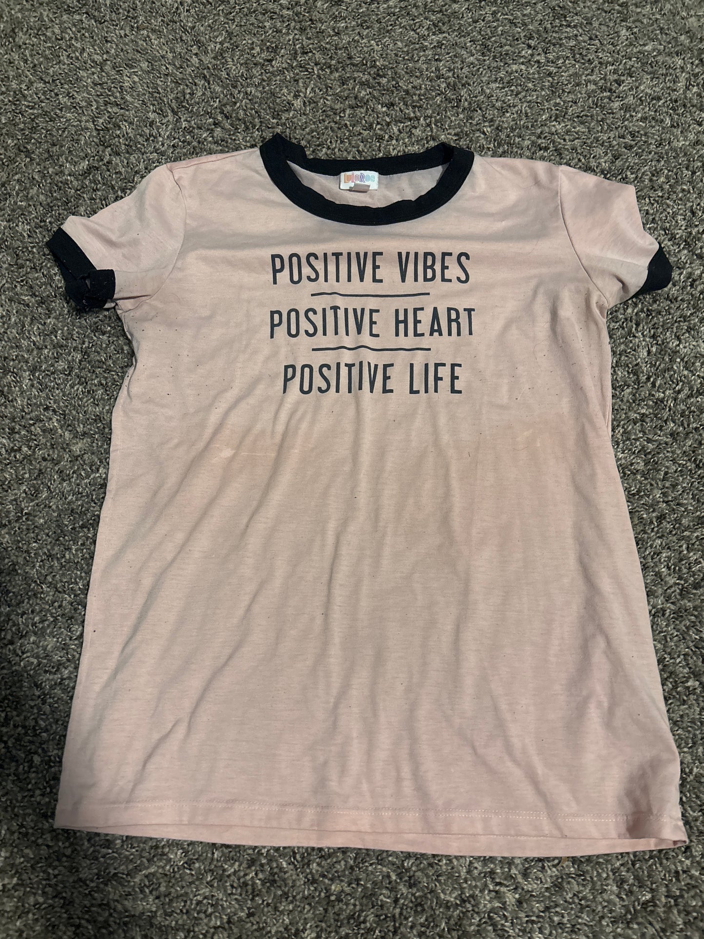 Lularoe small t