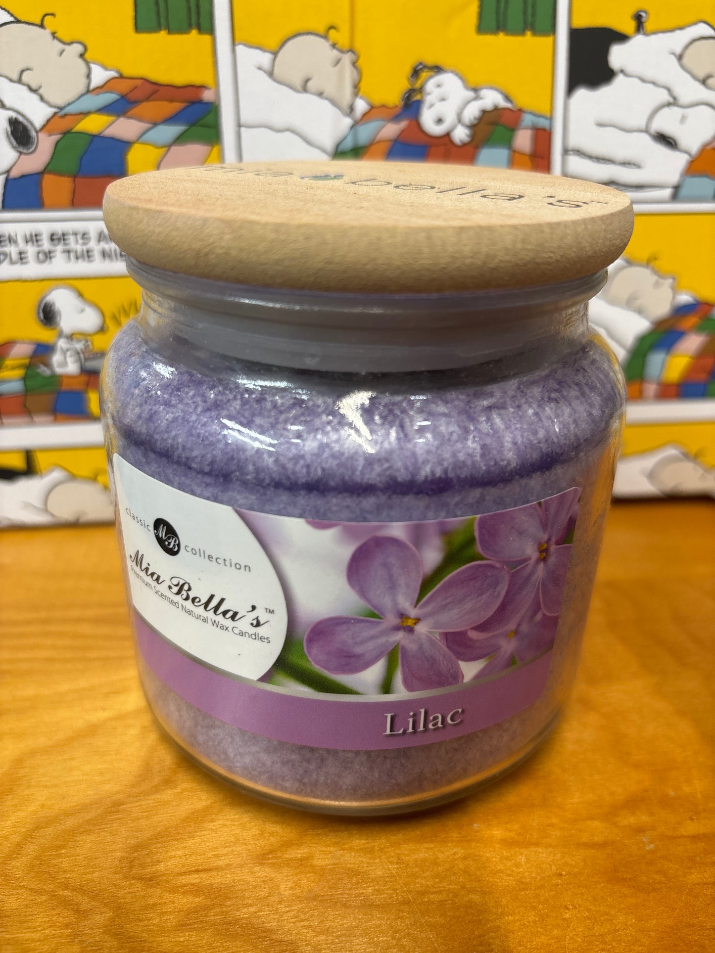 Two wick candle