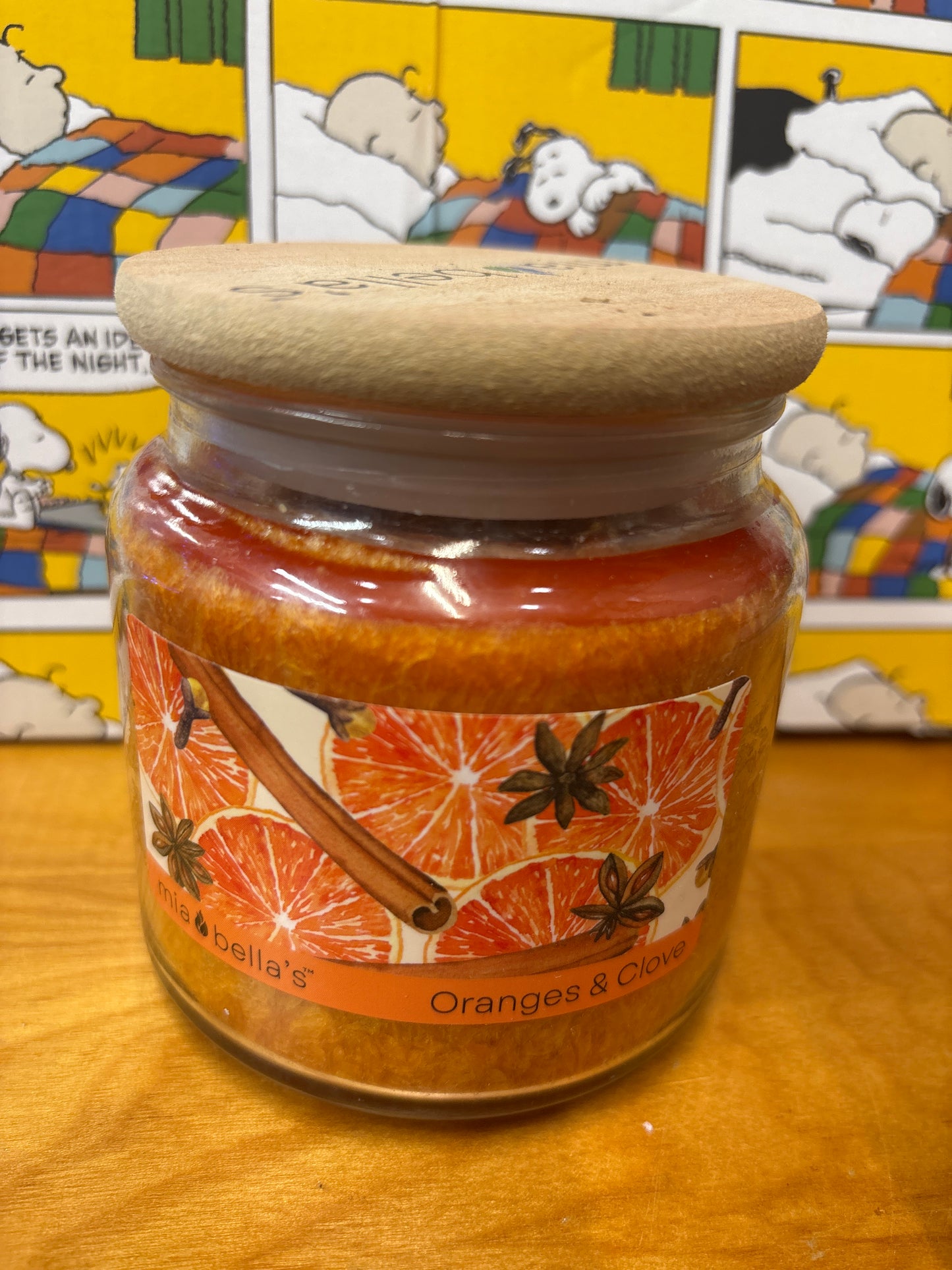Two wick candle