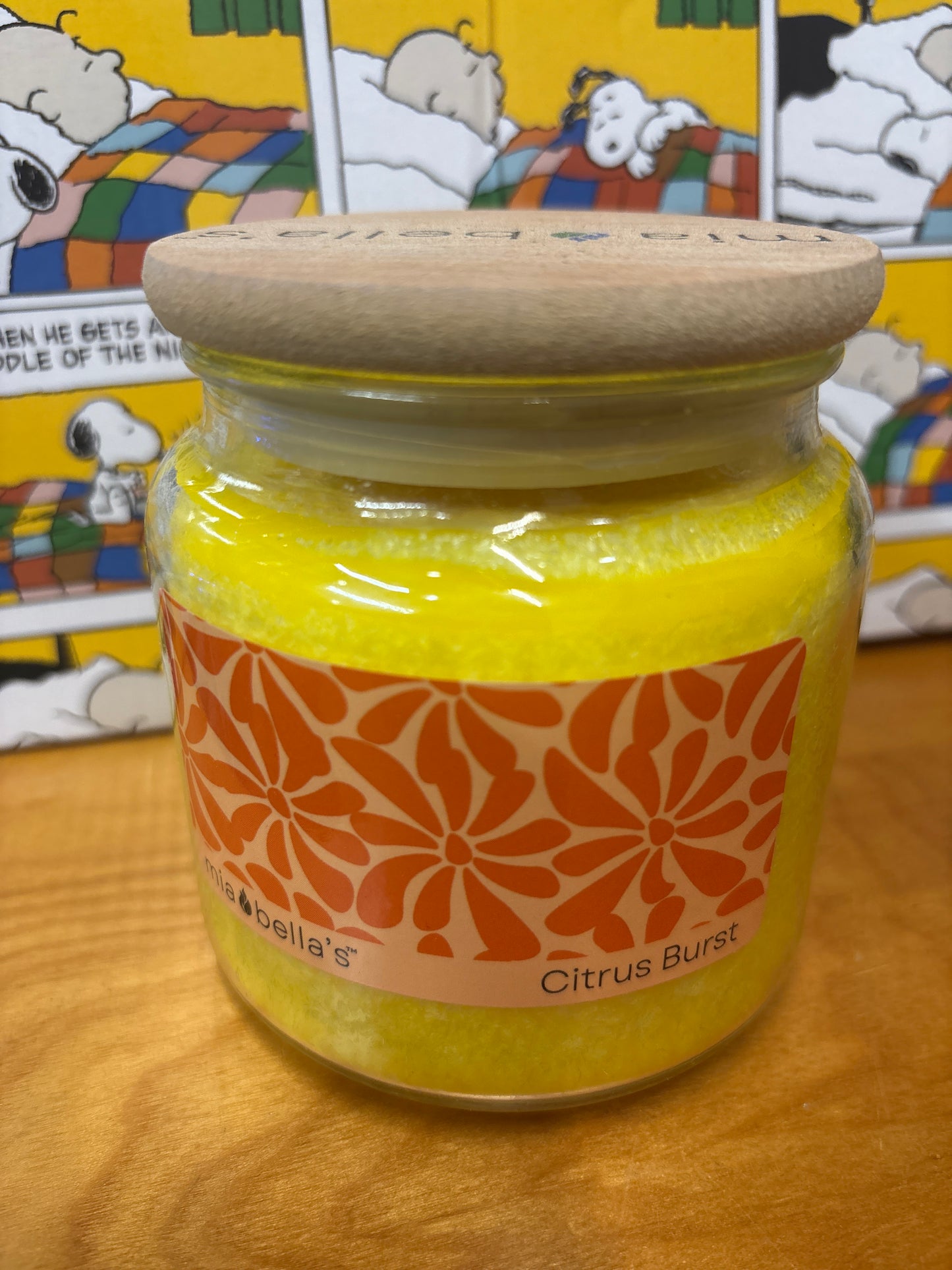 Two wick candle