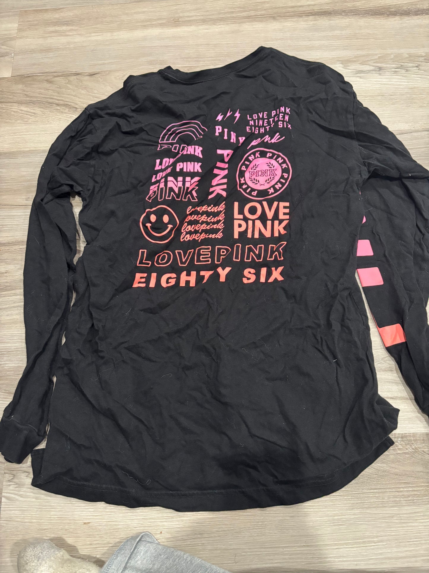 Victoria’s Secret long sleeve small