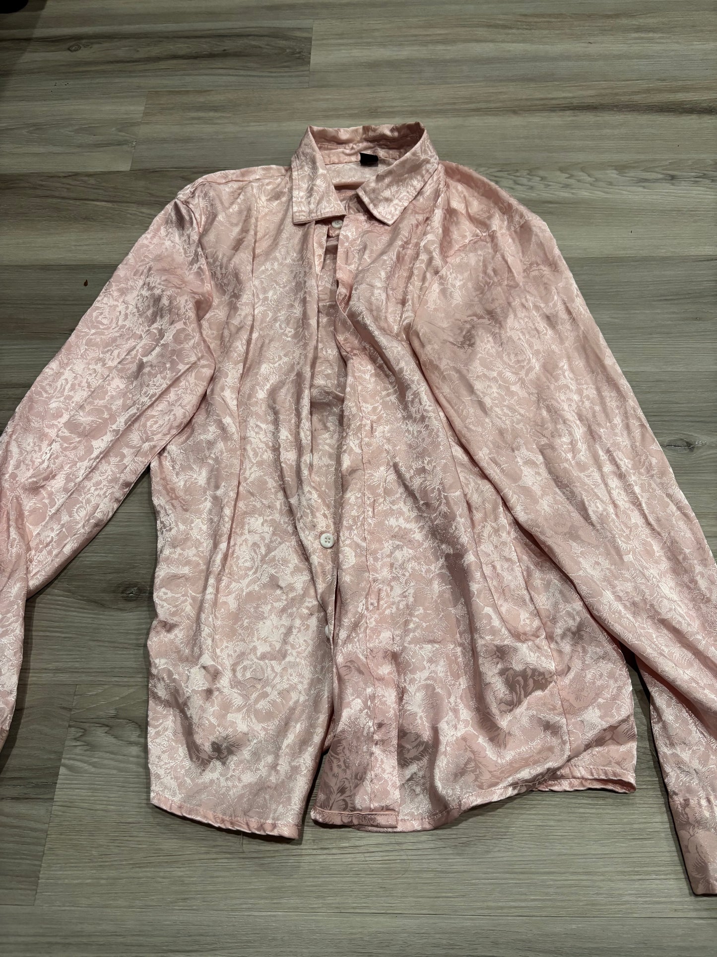 Blouse size 6