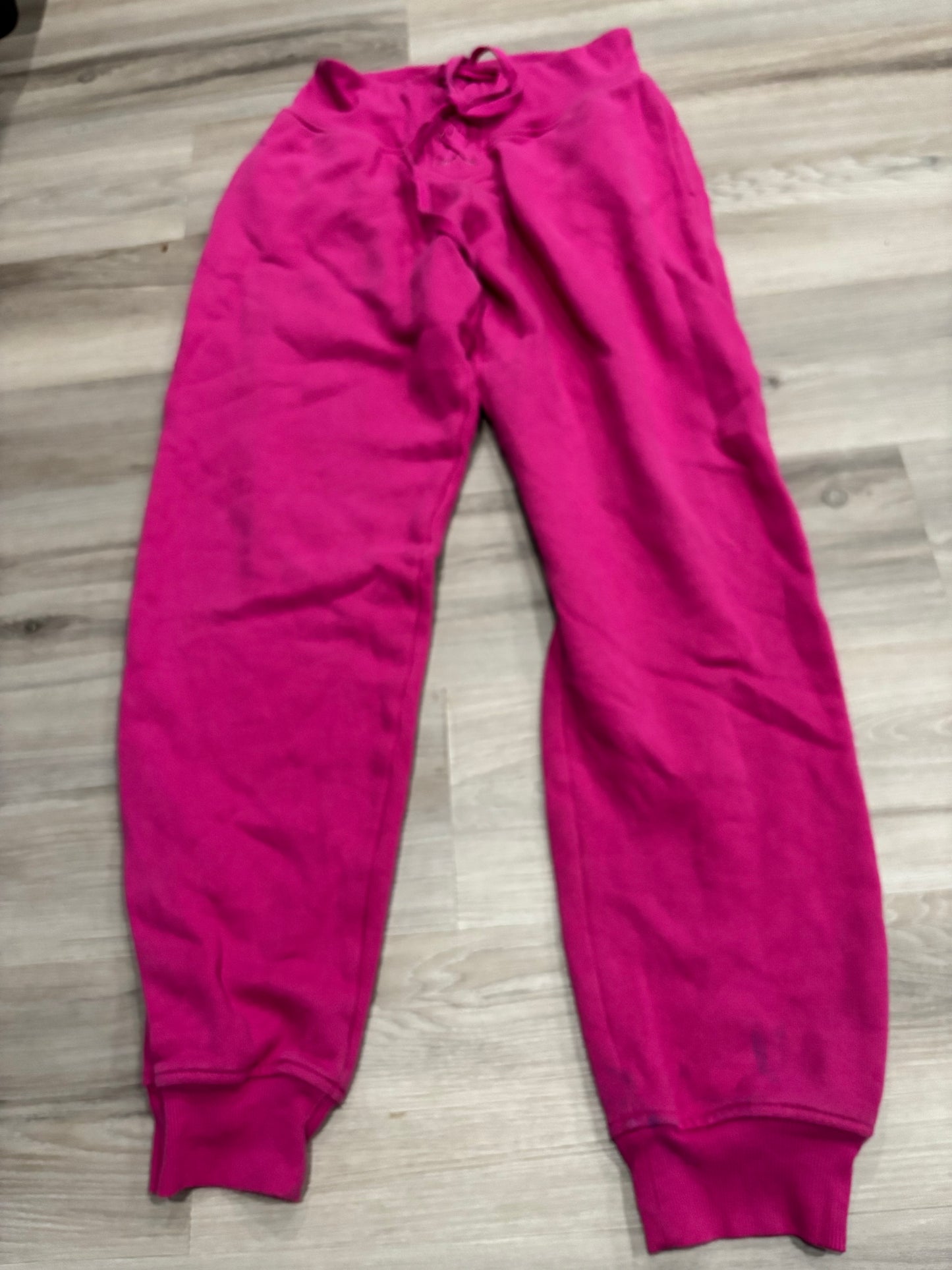 Victoria’s Secret sweats small