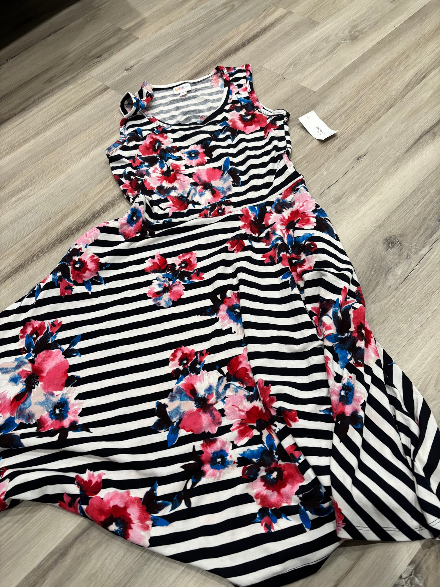 Lularoe small dress