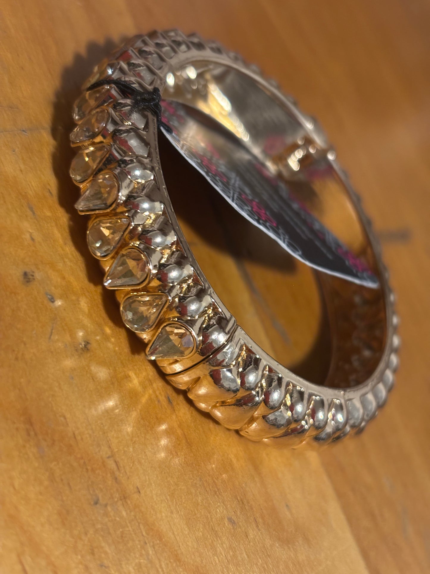 Hinge bracelet