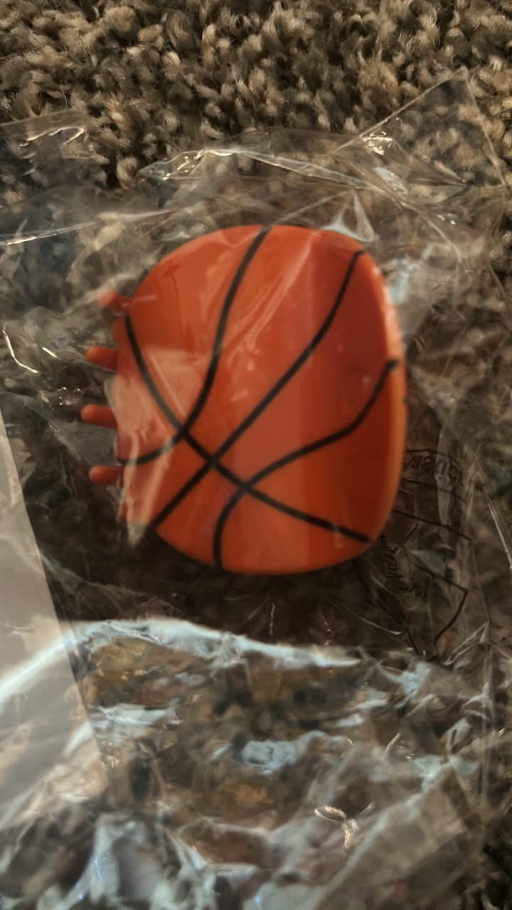 Basketball hair clip