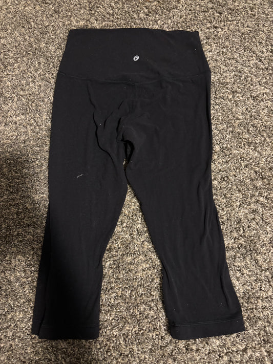 Lululemon small capris