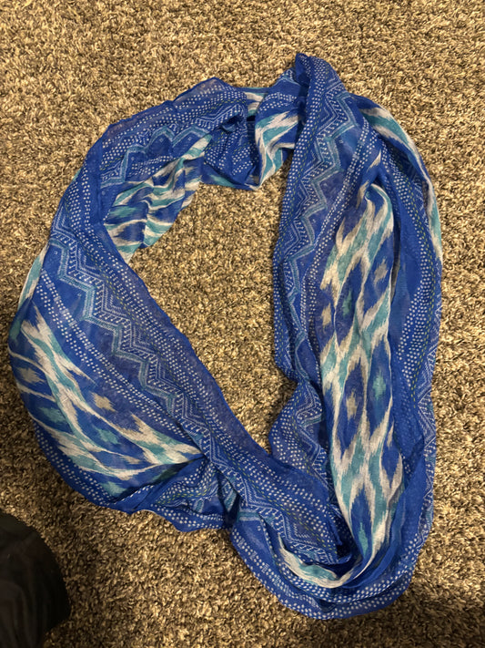 Infinity scarf