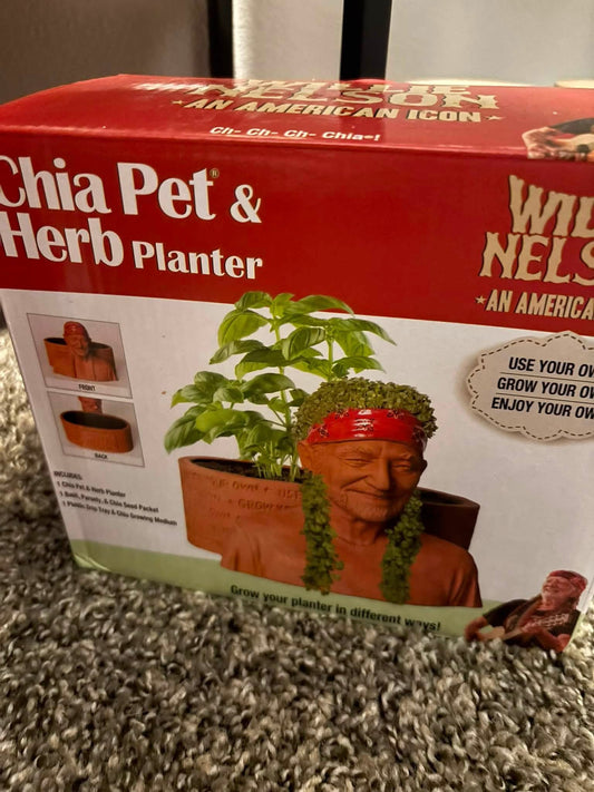 Willie Nelson chia pet