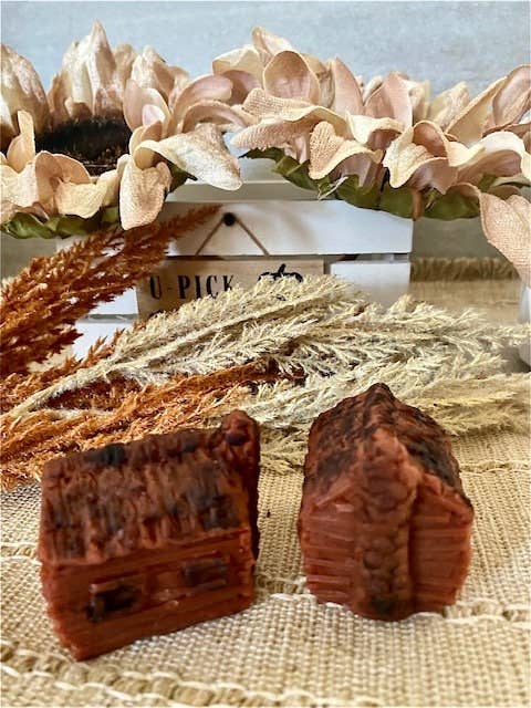 Sugar and Spice Custom Creations - Christmas and Fall Cabin Wax Melts: Fall