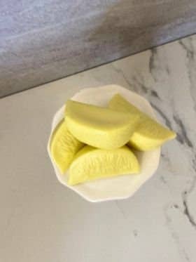 Sugar and Spice Custom Creations - Lemon Wedge Wax Melts