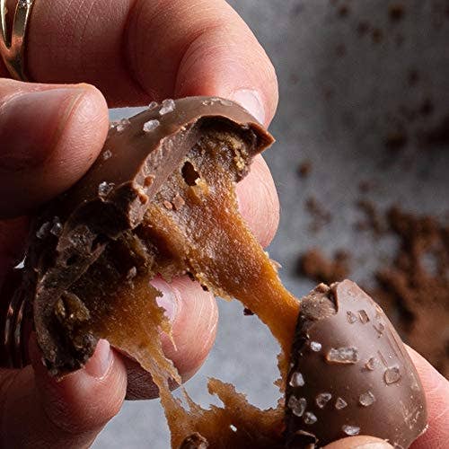 Bonnie & Pop - The Sweet & Salty Showstopper Gift Box