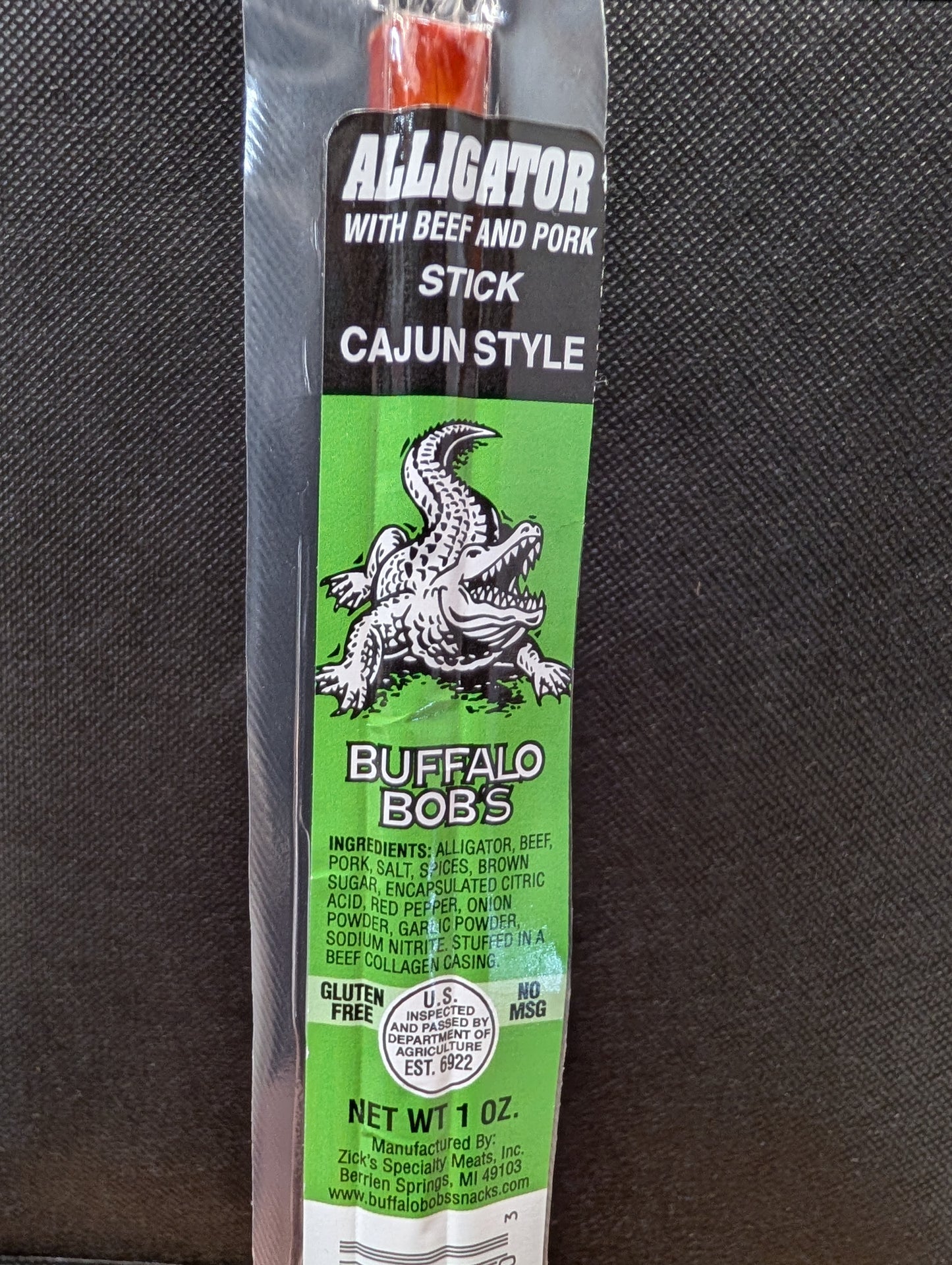 Buffalo Bob's, Cajun alligator bb