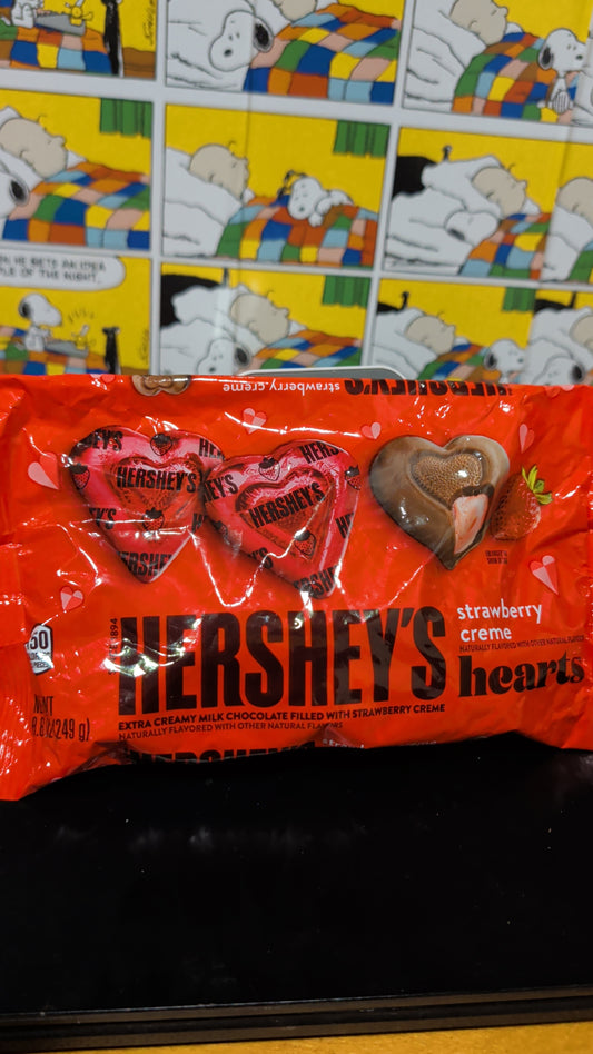 Hershey's Strawberry Cream Filled