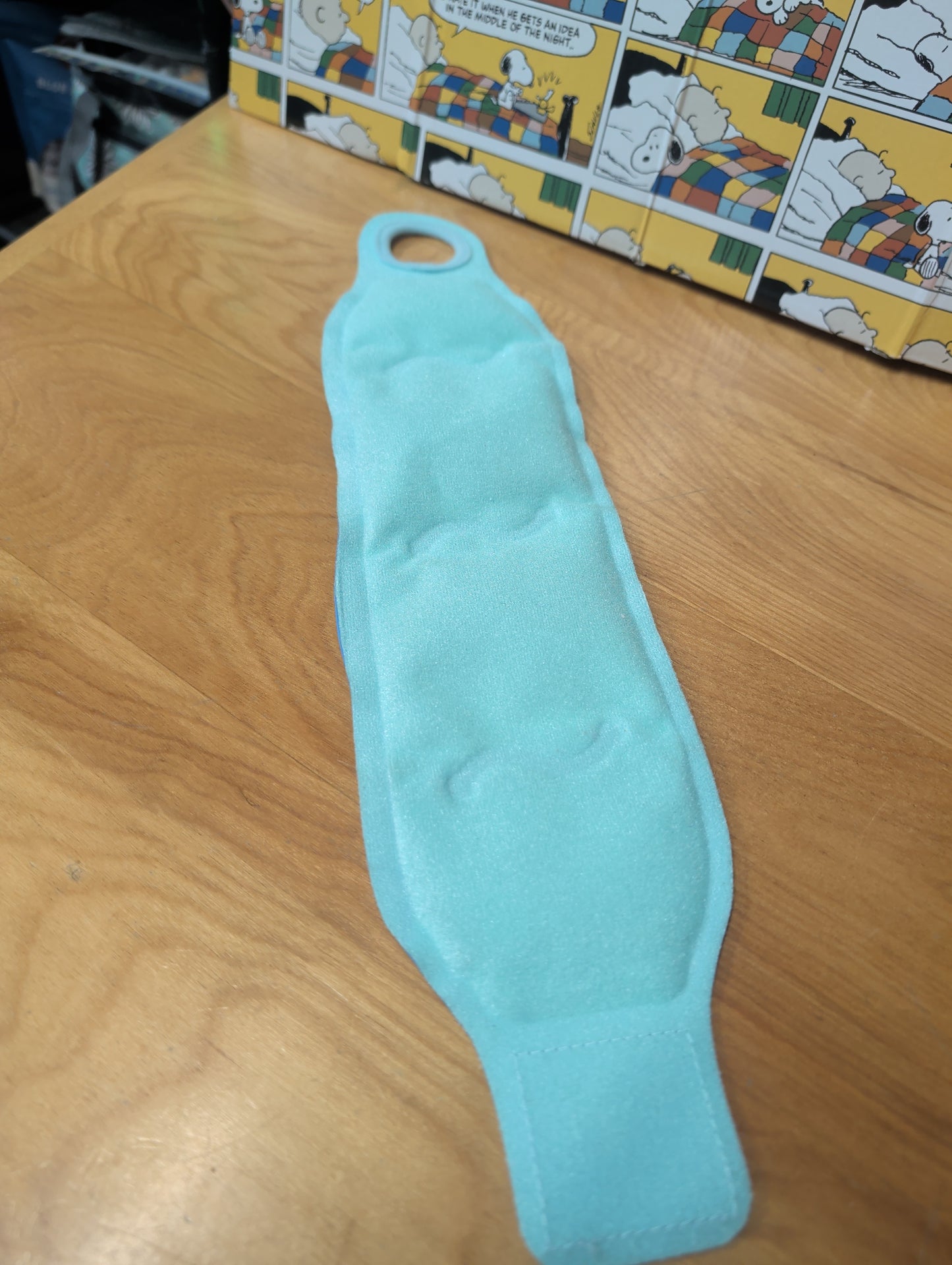 Cold wrist wrap