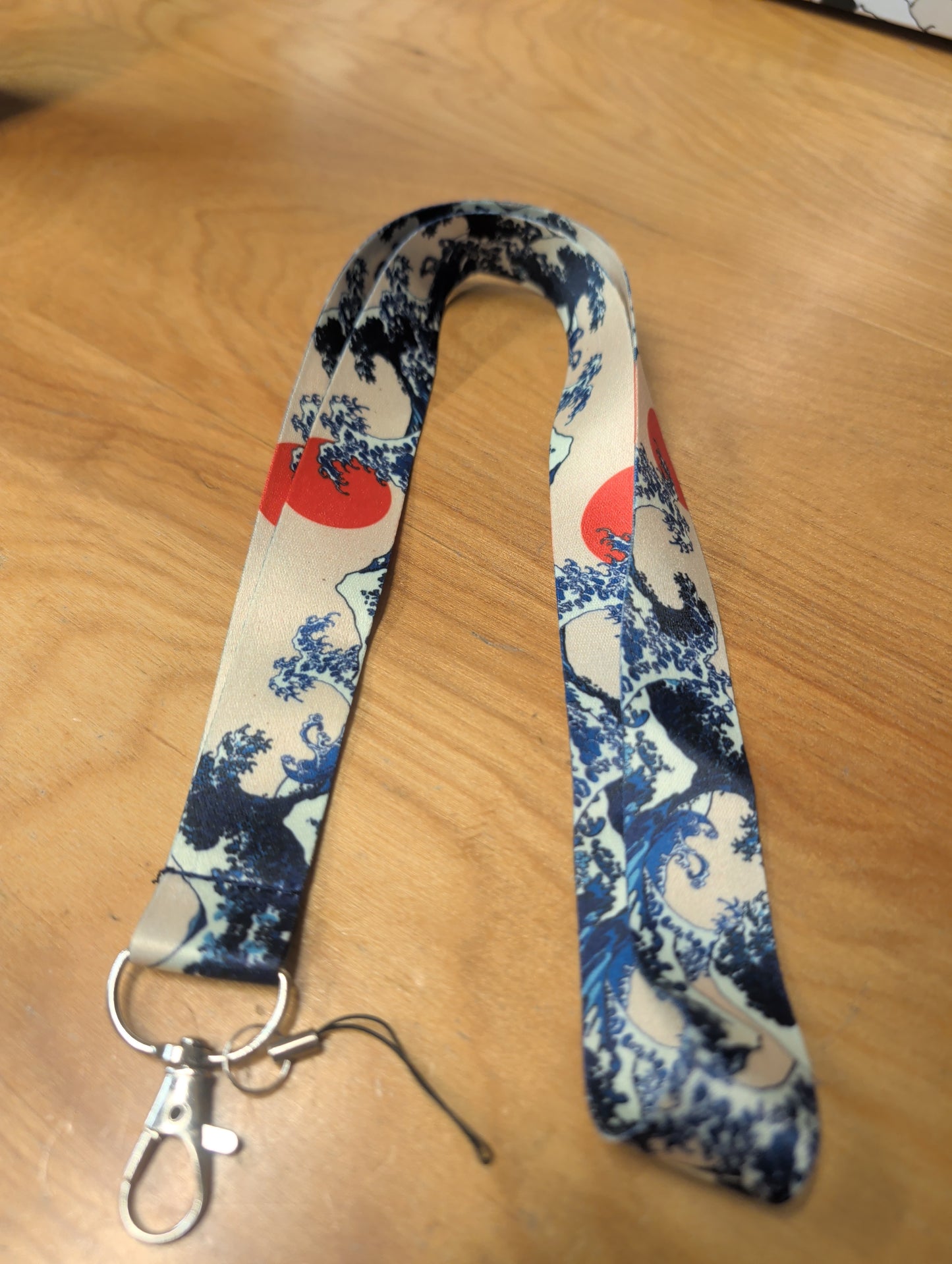 Lanyard, asian waves